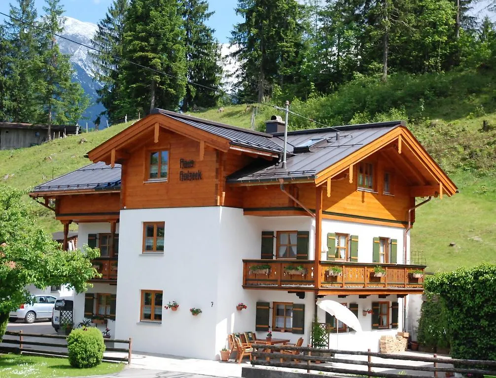 Haus Holzeck contacts